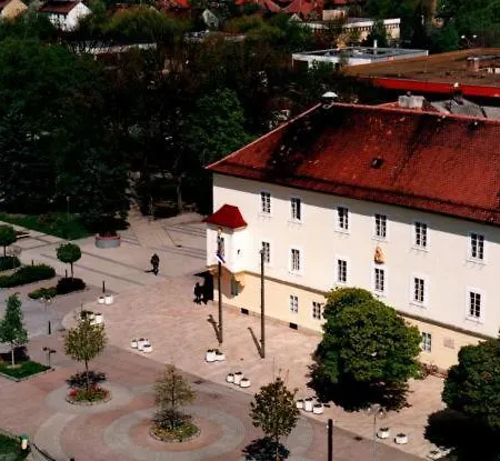 Apartmán Calm Luxury Original Artworks Free Parking Samorin