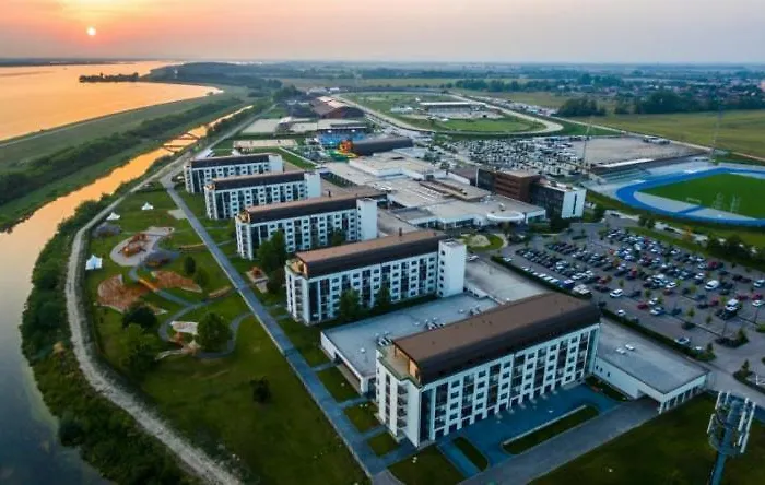 Διαμέρισμα Calm Luxury Original Artworks Free Parking Šamorín